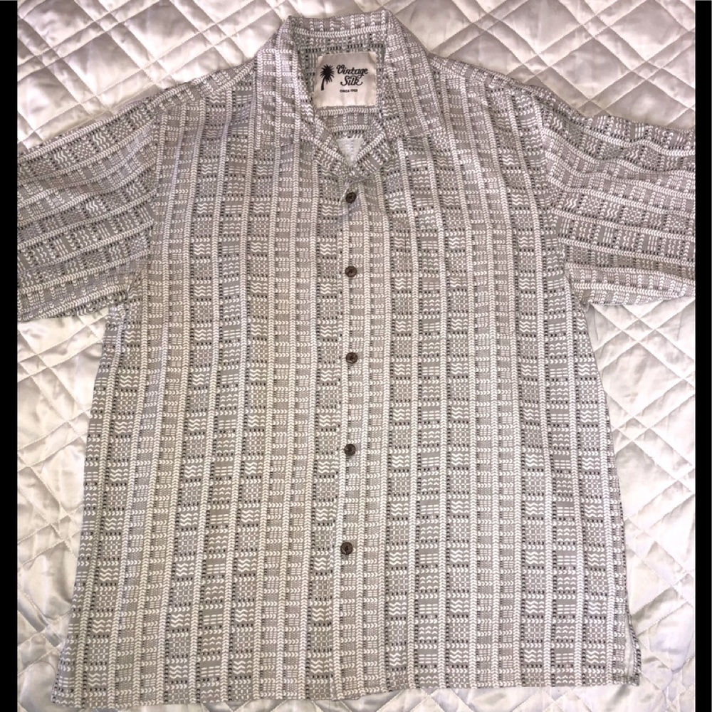 Hawaiian Shirt Mens sz M oversized Geometric Tiki-vibe  by Vintage 100% SiLK NEW